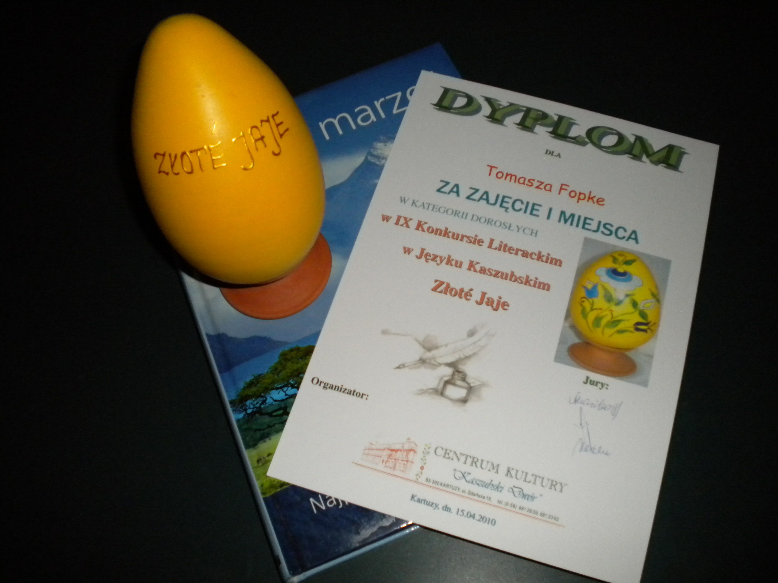 „Jaje” za sonety. Kartuzy