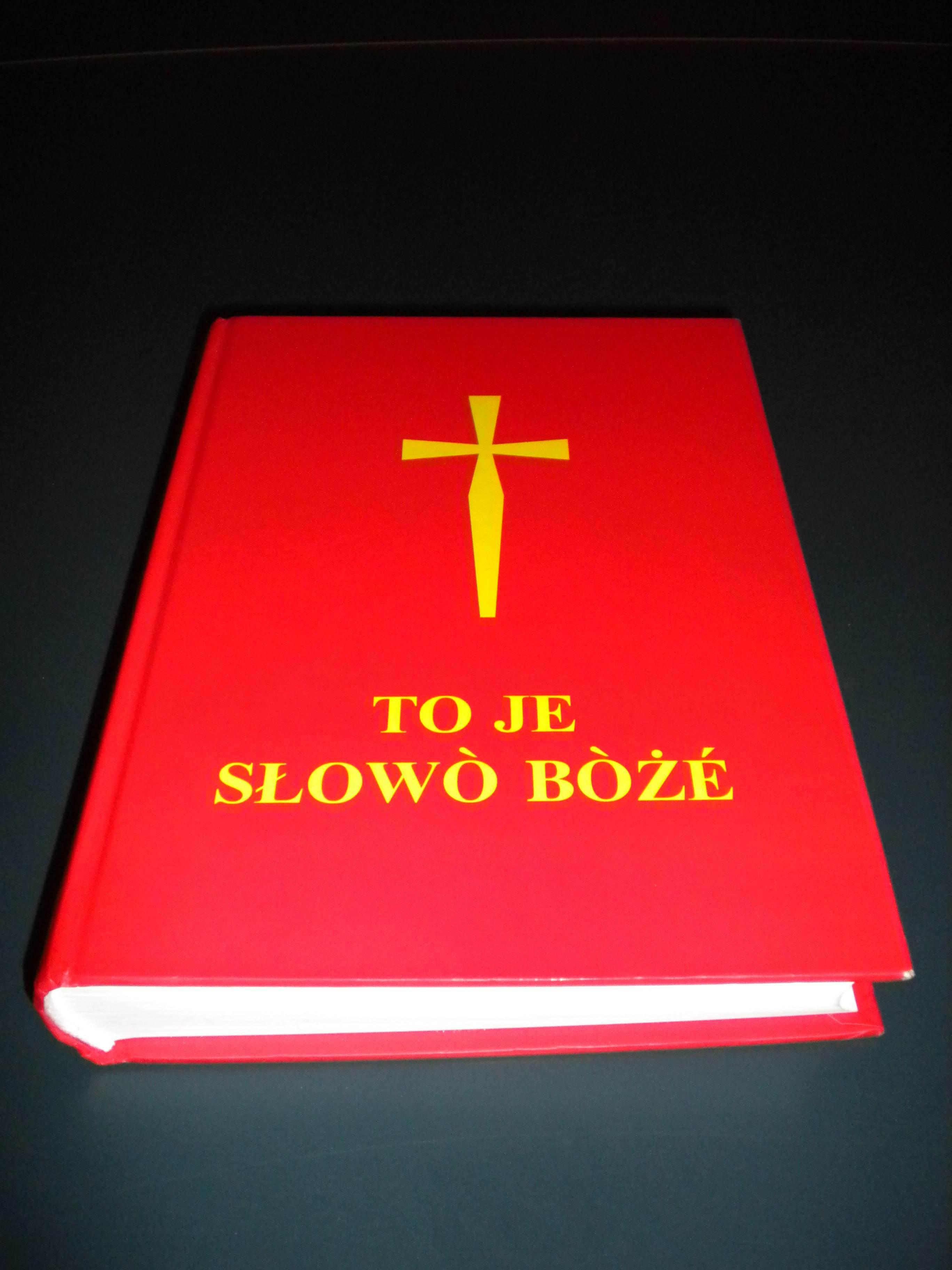 „Kaszubki” śpiewają i czytają. Chwaszczyno