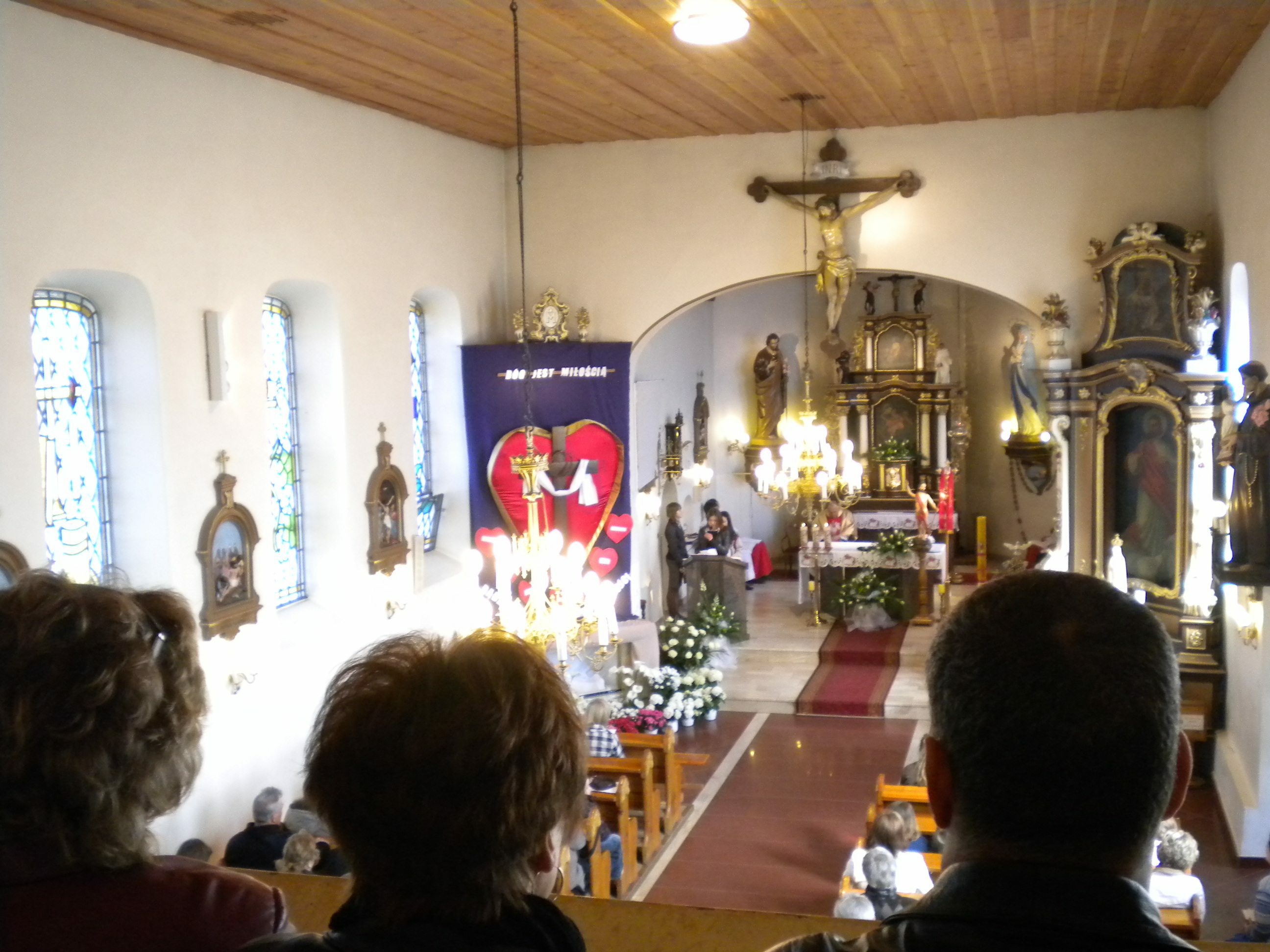 Jastrowô mszô kaszëbskô. Chwaszczëno