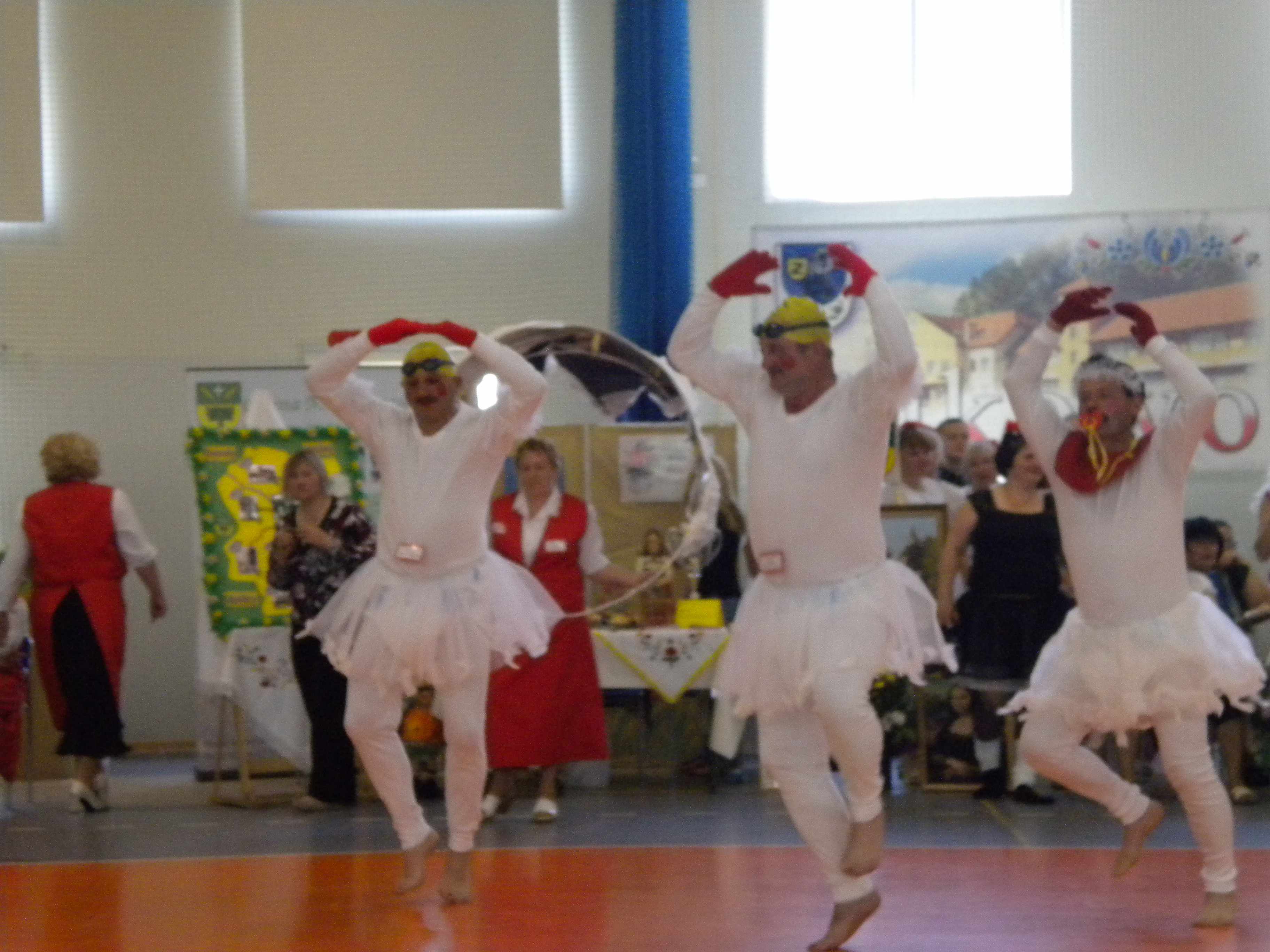 Koła zakręciły paniami. Żukowo