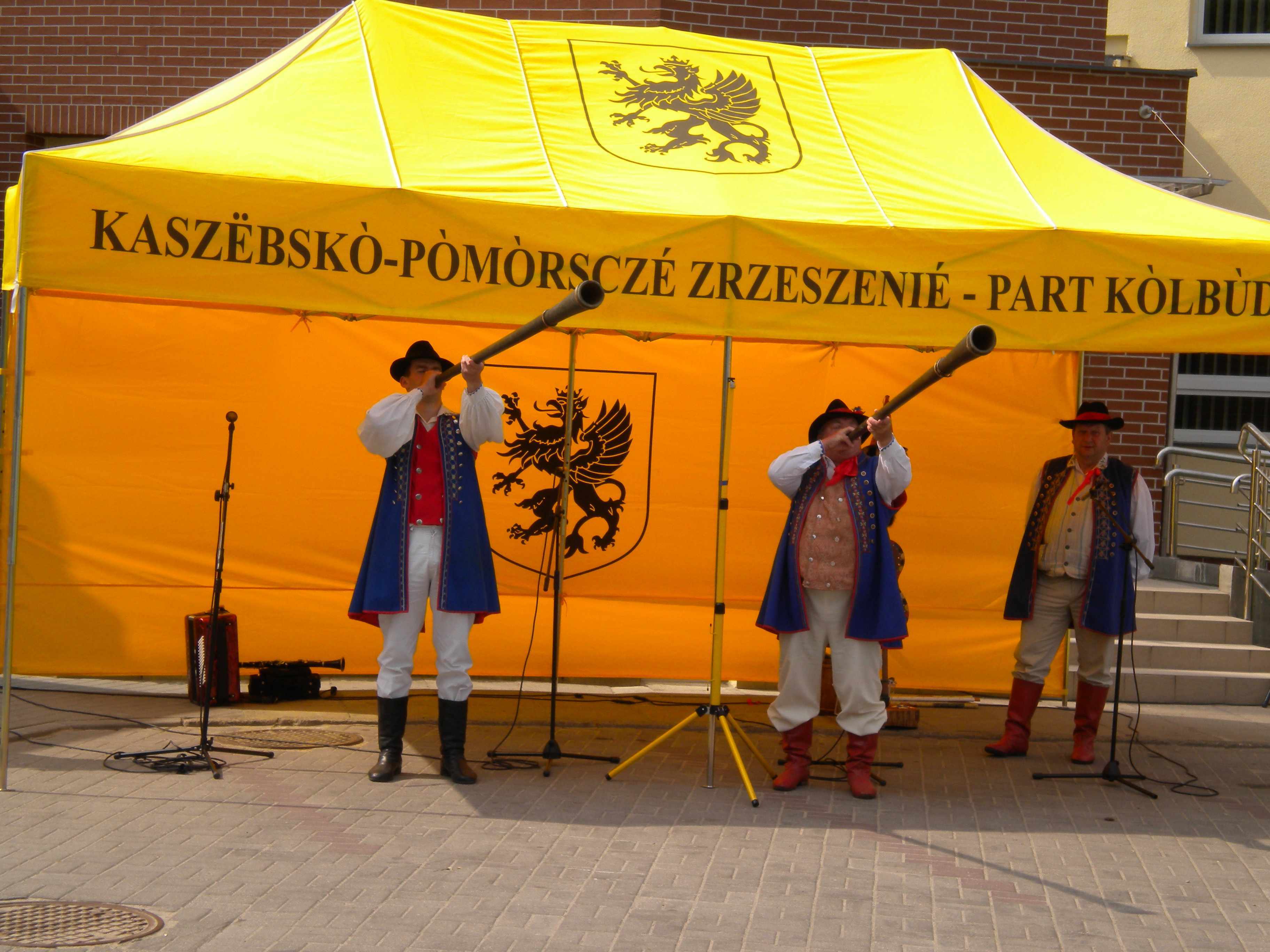 W Kolbudach. Muzyczne pa-ta-taj