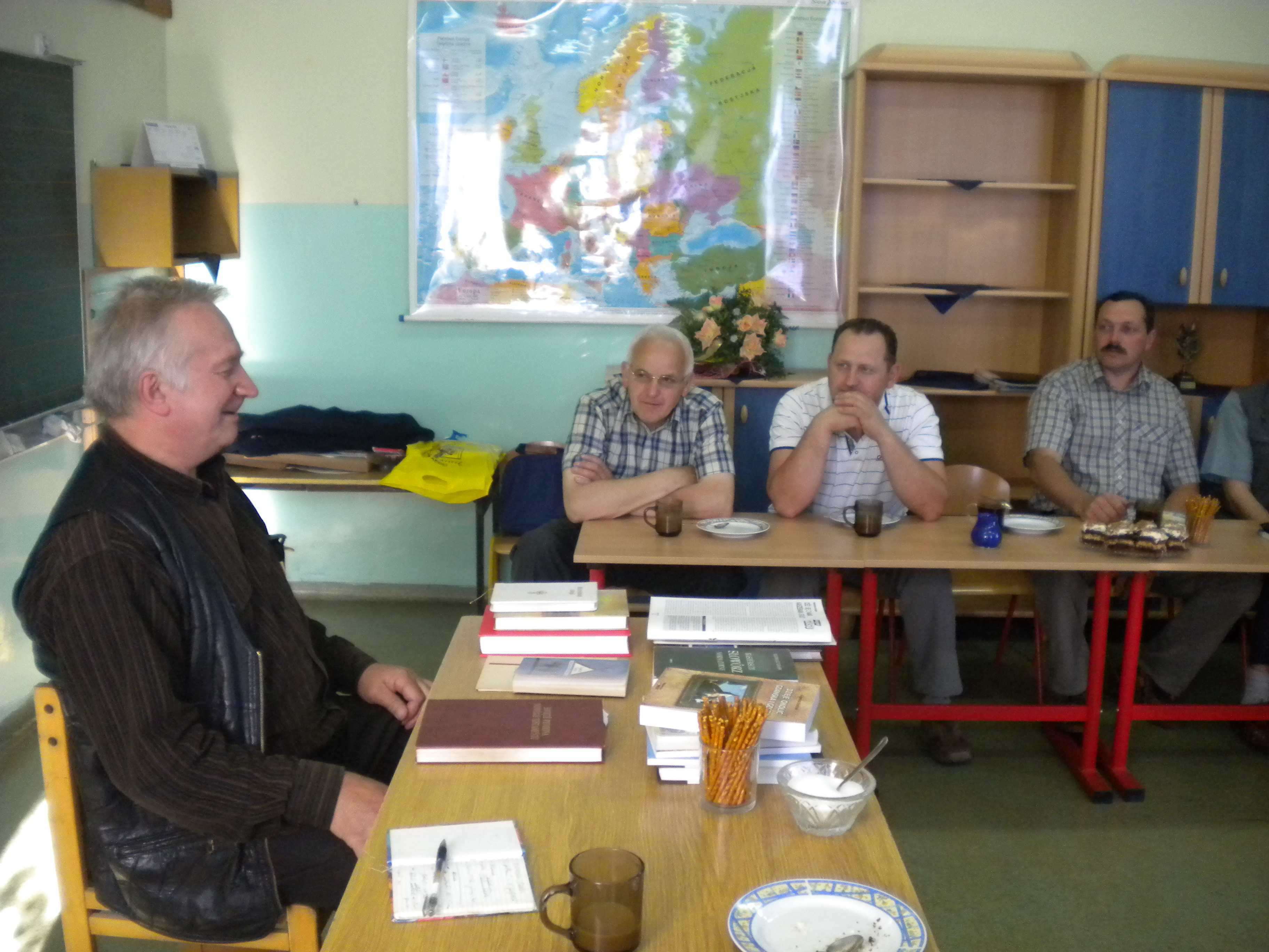 Wielki człowiek w małej szkole. Tuchom