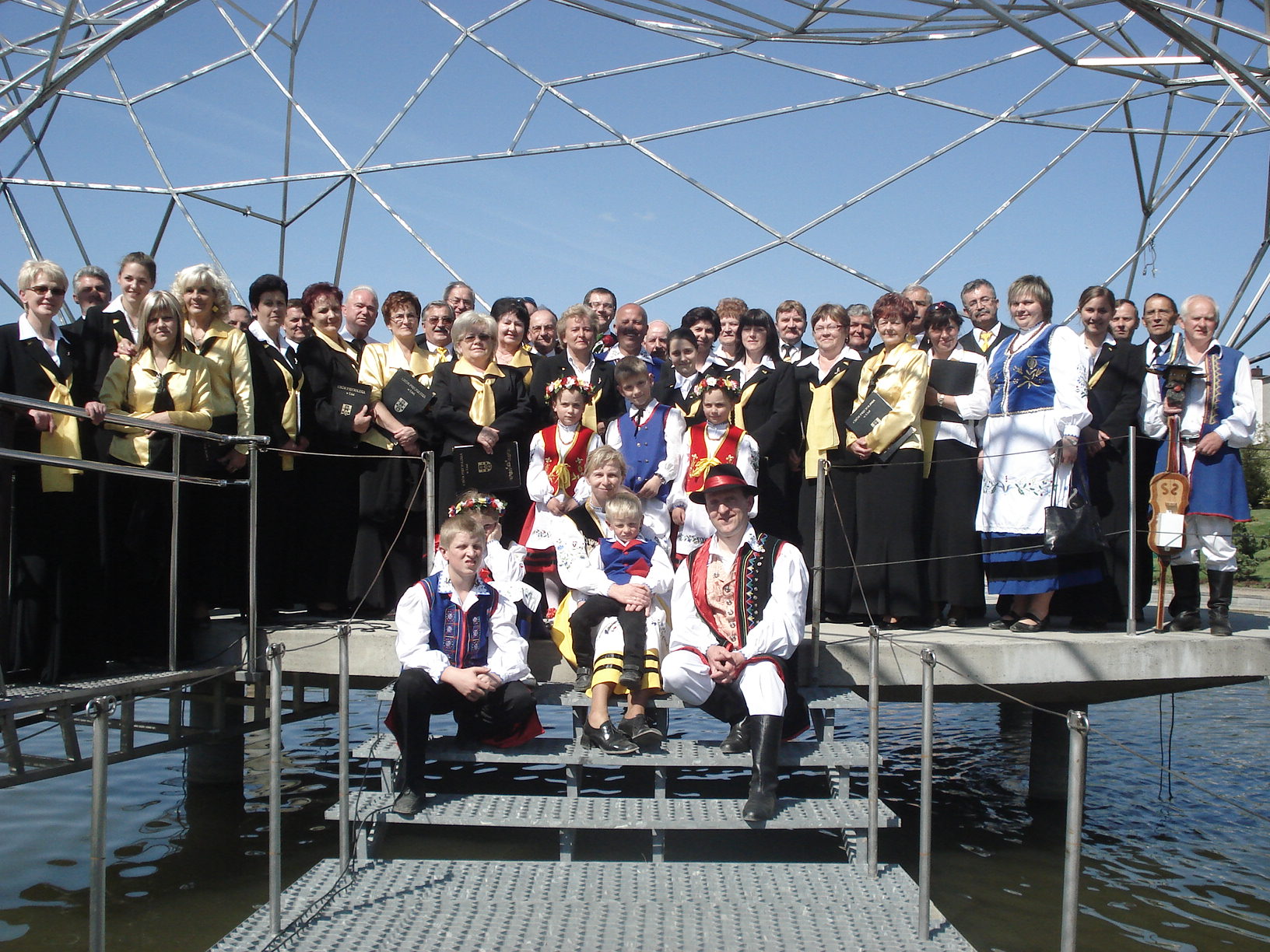 „Msza ...” na Ołtarzu Papieskim. Sierakowice