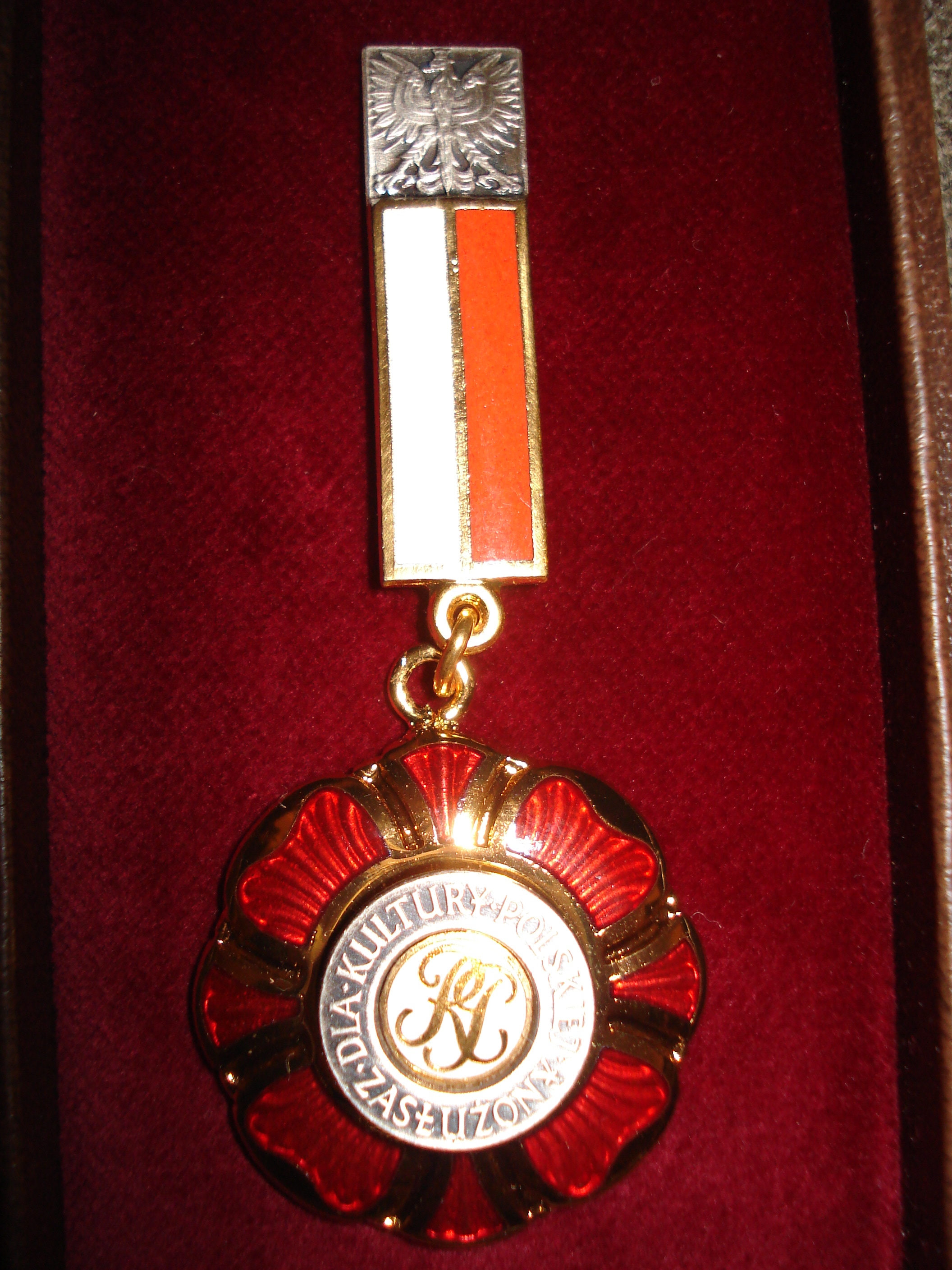 Zasłużony dla Kultury Polskiej